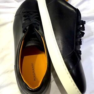 Magnanni Costa Black Leather low-Top Men’s size 11.5